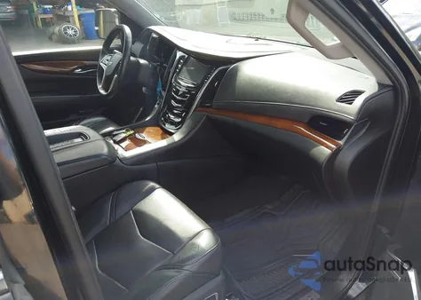 2017 Cadillac Escalade Esv Premium Luxury z USA, uszkodzony, nr VIN 1GYS4JKJ4HR236421